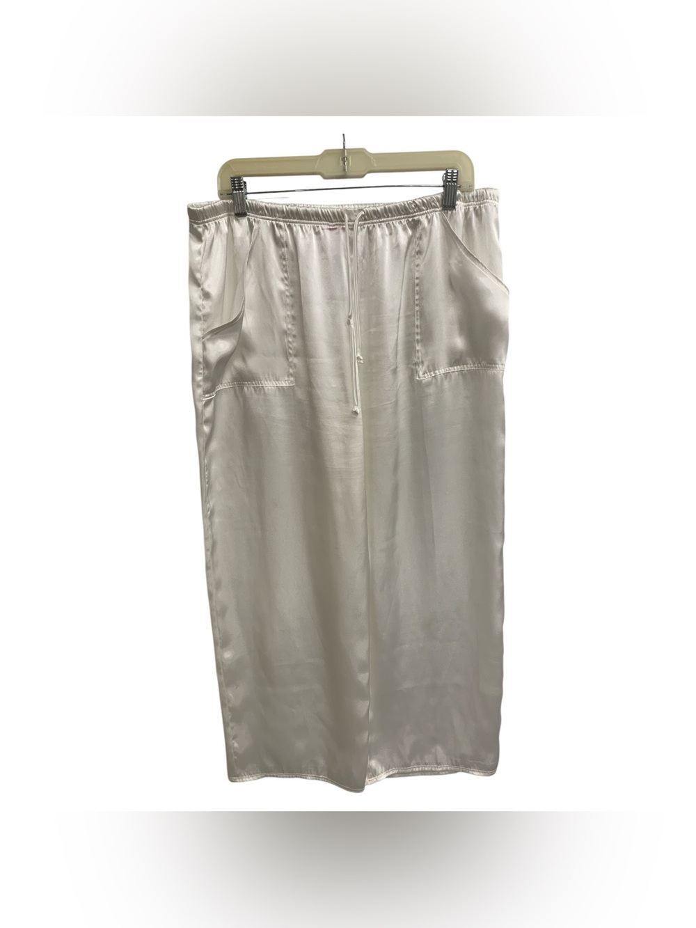 Cruz Silky Drawstring in Ivory Size M